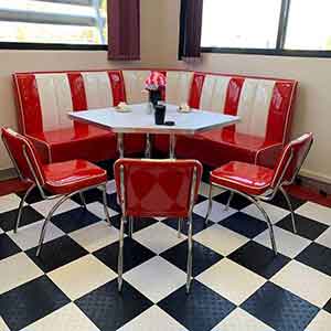 Customize L shape red and white 1950s diner booth couches and chairs table set furniture retro diner 1 table 3 chairs 3 booth seating